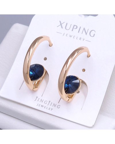 Сережки XР. Позолота 18К. Камені: Swarovski темно-синього кольору. Довжина: 23 мм. Ширина: 9 мм.