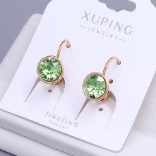 Сережки XР. Позолота 18К. Камені: Swarovski оливкового кольору. Довжина: 15 мм. Ширина: 9 мм.