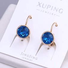 Сережки XР. Позолота 18К. Камені: Swarovski синього кольору. Довжина: 15 мм. Ширина: 9 мм.