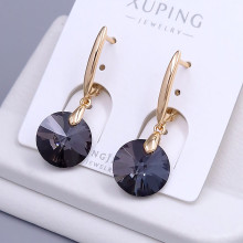 Сережки XР. Позолота 18К. Камені: Swarovski чорного кольору. Довжина: 33 мм. Ширина: 12 мм.
