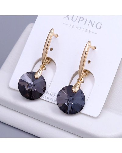 Сережки XР. Позолота 18К. Камені: Swarovski чорного кольору. Довжина: 33 мм. Ширина: 12 мм.