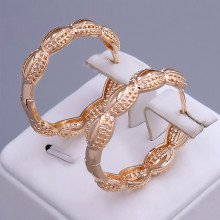 Сережки ХР. Позолота 18К. Діаметр: 30 мм. Ширина: 6 мм.