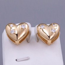 Сережки ХР. Позолота 18К. Камені: білий циркон. Довжина: 16 мм. Ширина: 19 мм.