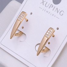 Сережки ХР. Позолота 18К. Камені: білий циркон. Довжина: 18 мм. Ширина: 4 мм.