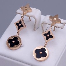 Сережки-гвоздики Stainless Steel із чорною емаллю. Сталь. Позолота ЧВ. Довжина: 36 мм. Ширина: 12 мм.