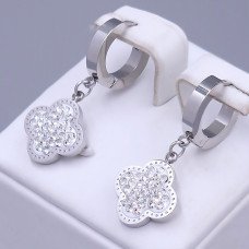 Сережки Stainless Steel з білою емаллю. Сталь. Родій. Камені: білий циркон. Довжина: 31 мм. Ширина: 14 мм.