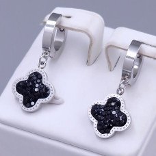 Сережки Stainless Steel із чорною емаллю. Сталь. Родій. Камені: чорний циркон. Довжина: 31 мм. Ширина: 14 мм.