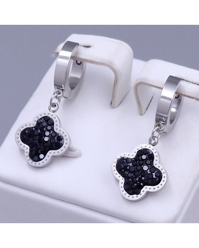 Сережки Stainless Steel із чорною емаллю. Сталь. Родій. Камені: чорний циркон. Довжина: 31 мм. Ширина: 14 мм.