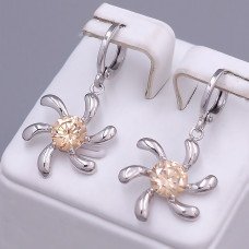 Сережки ХР. Родій. Камені: циркон. Довжина: 31 мм. Ширина: 19 мм.