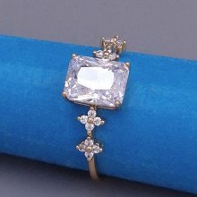 Каблучка XР. Позолота 18К. Камені: циркон. Є: 18р 19р 20р