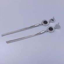 Сережки-гвоздики Stainless Steel. Сталь. Родій. Довжина: 77 мм. Ширина: 10 мм.