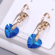Сережки XР. Позолота 18К. Камені: Swarovski. Довжина: 26 мм. Ширина: 10 мм.