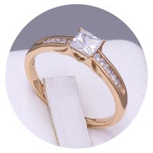 Каблучка XР. Позолота 18К. Камені: циркон. Є: 16р