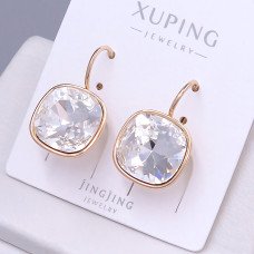 Сережки XР. Позолота 18К. Камені: Swarovski білого кольору. Довжина: 22 мм. Ширина: 14 мм.