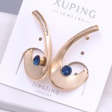 Сережки XР. Позолота 18К. Камені: Swarovski синій колір та білий циркон. Довжина: 18 мм. Ширина: 16 мм.