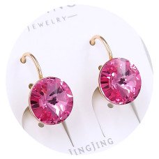 Сережки XР. Позолота 18К. Камені: Swarovski рожевого кольору. Довжина: 18 мм. Ширина: 12 мм.