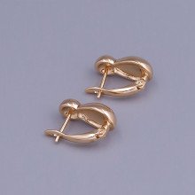 Сережки ХР. Позолота 18К. Довжина: 15 мм. Ширина: 7 мм.