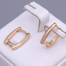 Сережки ХР. Позолота 18К. Довжина: 15 мм. Ширина: 2 мм.