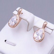 Сережки XР. Позолота ЧВ. Камені: білий циркон. Довжина: 17 мм. Ширина: 8 мм.