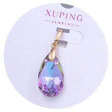 Кулон XР. Позолота 18К. Камені: Swarovski бузково-фіолетового кольору. Довжина: 25 мм. Ширина: 10 мм.
