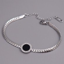 Браслет з чорною емаллю Stainless Steel. Сталь. Родій. Довжина: 17-22 см. Ширина: 11 мм.