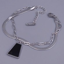 Браслет з чорною емаллю Stainless Steel. Сталь. Родій. Довжина: 17-22 см. Ширина: 13 мм.