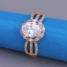 Каблучка XР. Позолота 18К. Камені: циркон. Є: 18р