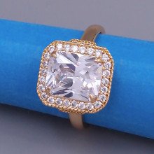Каблучка XР. Позолота 18К. Камені: циркон. Є: 19р 20р