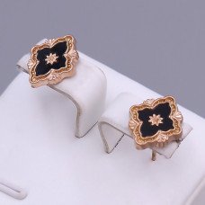 Сережки-гвоздики Stainless Steel з чорною емаллю. Сталь. Позолота ЧВ. Довжина: 15 мм. Ширина: 13 мм.