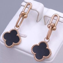 Сережки-гвоздики з чорною емаллю Stainless Steel. Сталь. Позолота ЧВ. Довжина: 38 мм. Ширина: 15 мм.