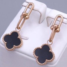 Сережки-гвоздики з чорною емаллю Stainless Steel. Сталь. Позолота ЧВ. Довжина: 38 мм. Ширина: 15 мм.