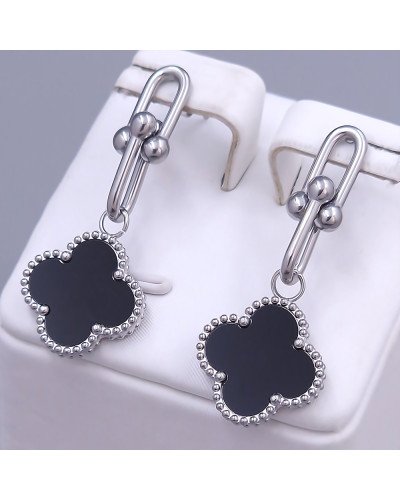 Сережки-гвоздики з чорною емаллю Stainless Steel. Сталь. Родій. Довжина: 38 мм. Ширина: 15 мм.