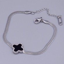 Браслет с чорною емаллю Stainless Steel. Сталь. Родій. Довжина: 17-22 см. Ширина: 13 мм.
