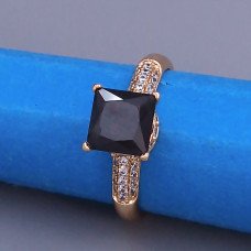 Каблучка XР. Позолота 18К. Камені: циркон. Є: 16р 17р 18р 19р 20р