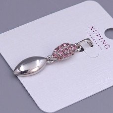 Кулон XР. Родій. Камені: рожевий циркон. Довжина: 37 мм. Ширина: 8 мм.