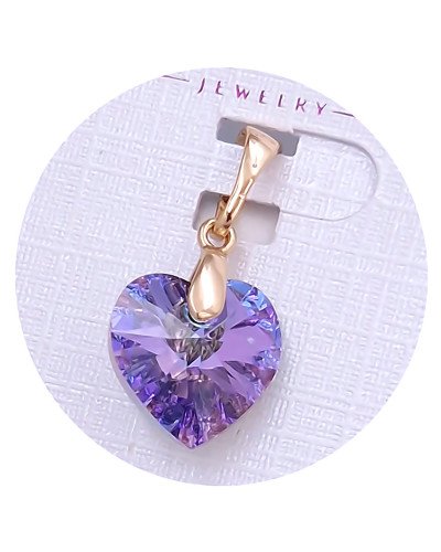 Кулон XР. Позолота 18К. Камені: Swarovski бузкового кольору. Довжина: 19 мм. Ширина: 10 мм.