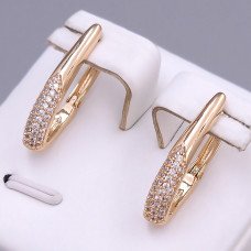 Сережки ХР. Позолота 18К. Камені: циркон. Довжина: 23 мм. Ширина: 4 мм.