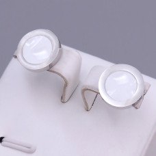 Сережки-гвоздики Stainless Steel з рожевою емаллю. Сталь. Родій. Довжина: 15 мм. Ширина: 12 мм.