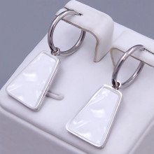 Сережки Stainless Steel з білою емаллю. Сталь. Родій. Довжина: 32 мм. Ширина: 13 мм.
