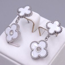 Сережки-гвоздики Stainless Steel з білою емаллю та цирконом. Сталь. Родій. Довжина: 33 мм. Ширина: 14 мм.