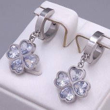 Сережки Stainless Steel. Сталь. Родій. Камені: білий циркон. Довжина: 30 мм. Ширина: 15 мм.