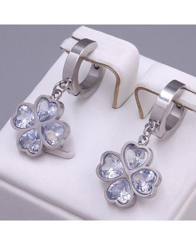 Сережки Stainless Steel. Сталь. Родій. Камені: білий циркон. Довжина: 30 мм. Ширина: 15 мм.