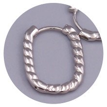 Сережки ХР. Родій. Довжина: 20 мм. Ширина: 2 мм.