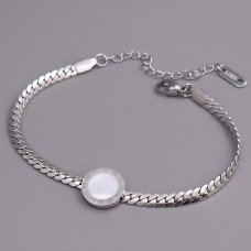 Браслет Stainless Steel з білою емаллю. Сталь. Родій. Довжина: 17-22 см. Ширина: 12 мм.