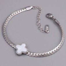 Браслет Stainless Steel з білою емаллю. Сталь. Родій. Довжина: 17-22 см. Ширина: 14 мм.