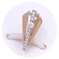 Сережки ХР. Позолота 18К + родій. Камені: білий циркон. Довжина: 18 мм. Ширина: 9 мм.