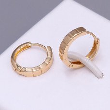 Сережки ХР. Позолота 18К. Діаметр: 15 мм. Ширина: 3 мм.
