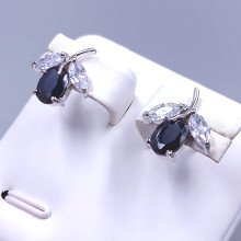 Сережки-гвоздики XР. Родій. Камені: циркон. Довжина: 13 мм. Ширина: 13 мм.