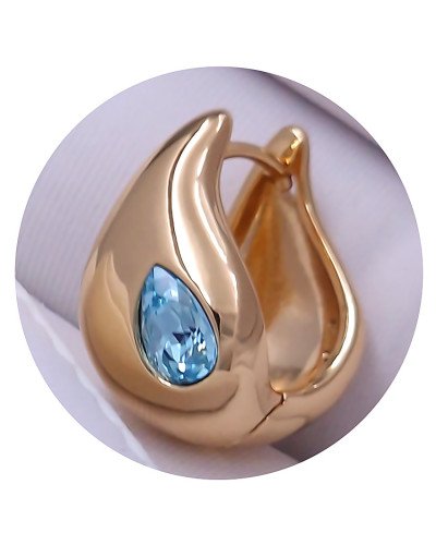 Сережки XР. Позолота 18К. Камені: Swarovski бірюзового кольору. Довжина: 16 мм. Ширина: 10 мм.