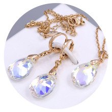Набір ХР. Сережки та кулон на ланцюжку зі Swarovski бензинового кольору. Мед. золото 18К Ланцюжок: 40-45см Сережки: 35мм